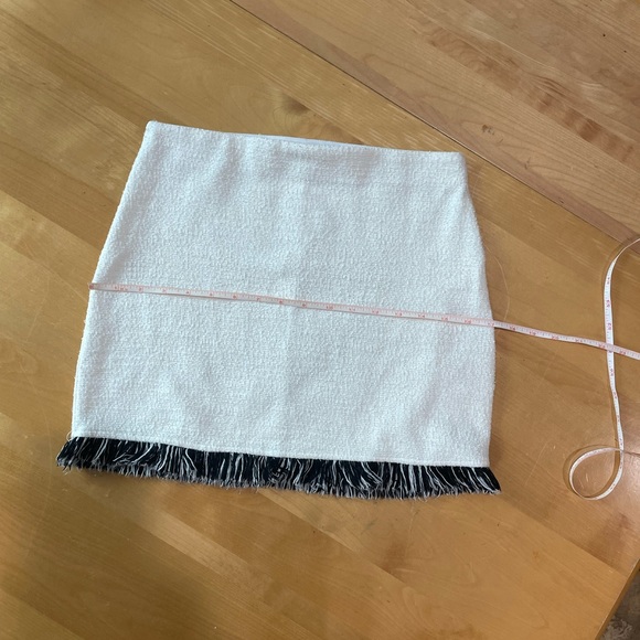 Zara Cream Knit Boucle Mini Skirt Size Small - Picture 5 of 9